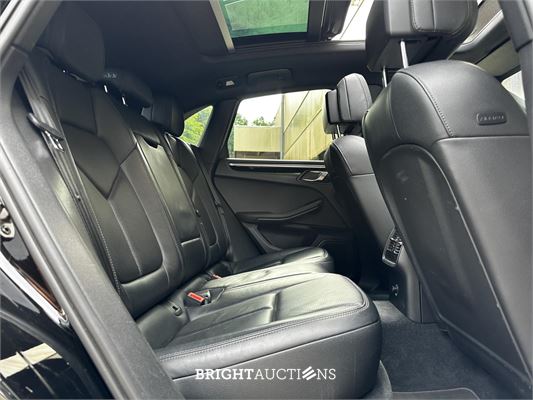 Porsche Macan 3.0 D S 258pk 2014, 1-XXZ-16