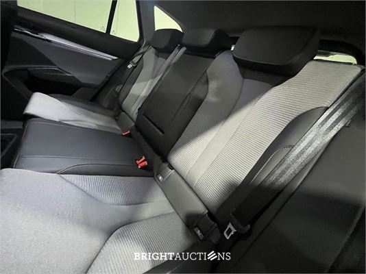 Škoda Enyaq 60 Business Edition 179pk 2024 (Origineel-NL), Z-104-PX