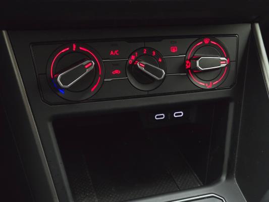 Volkswagen Polo MPI Comfortline 1.0 80pk 2021 (Origineel-NL), L-853-BD