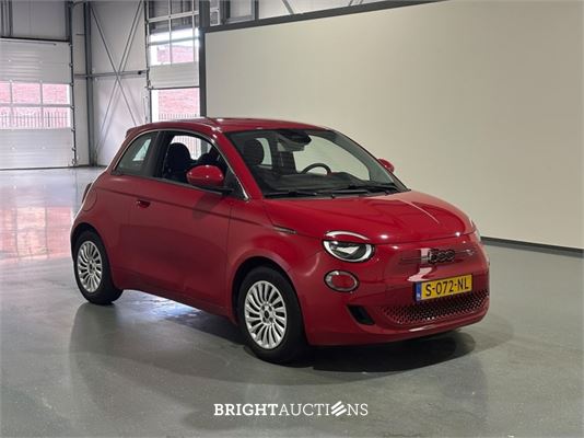 Fiat 500 RED 24 kWh 95pk 2023 (Origineel-NL), S-072-NL