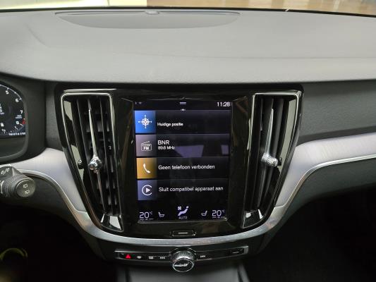 Volvo V60 B3 Momentum 2.0 163pk 2021 (Origineel-NL), K-150-JF