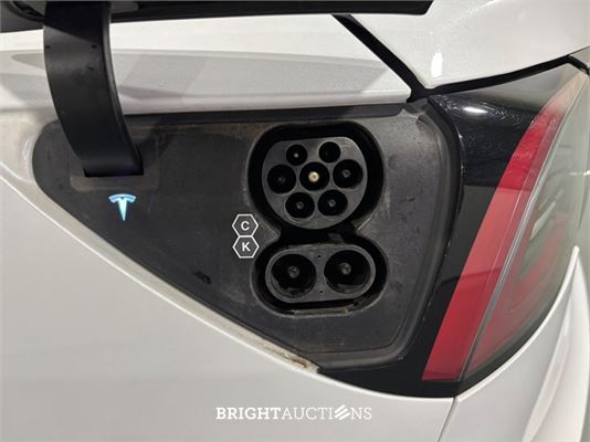 Tesla Model 3 RWD 60 kWh 283pk 2023 (Origineel-NL), S-157-TN