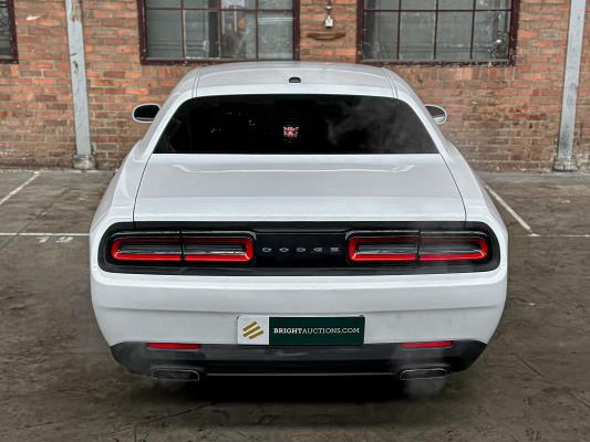 Dodge Challenger 3.6 V6 305pk 2016