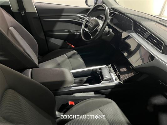 Audi e-tron 55 Advanced edition Quattro 95 kWh 408pk 2021 (Origineel-NL), N-548-FB