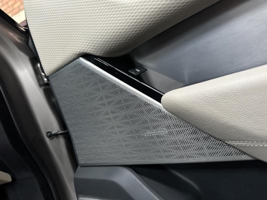 Land Rover Range Rover Velar 2.0 P400e R-Dynamic HSE 300pk 2021 (Origineel-NL), L-870-KS