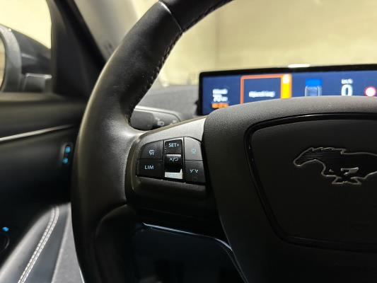 Ford Mustang Mach-E RWD 75 kWh 269pk 2021 (Origineel-NL + 1e Eigenaar), N-181-RH