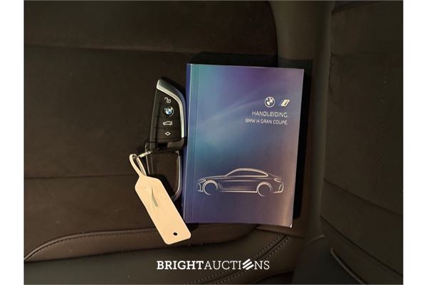 BMW i4 eDrive35 70 kWh 2023 (Origineel-NL), X-963-DD