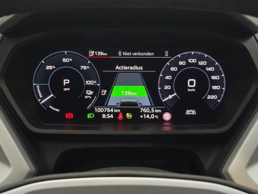 Audi Q4 e-tron 35 Edition 55 kWh 170pk 2022 (Origineel-NL), R-847-TD