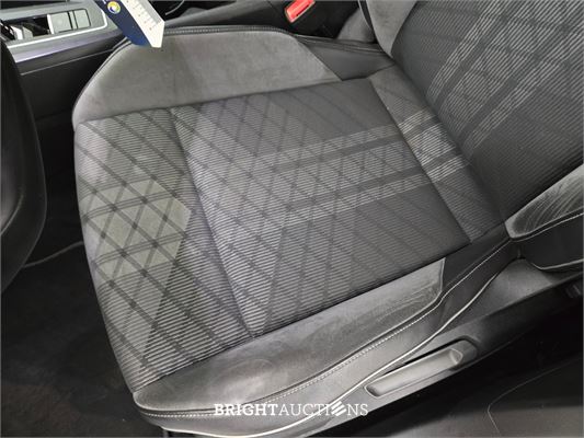 Volkswagen Golf eTSI R-Line 1.5 150pk 2020, K-312-TF