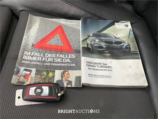 BMW 320i 3-serie Gran Turismo Luxury 184pk 2015 3-Serie, NH-052-Z