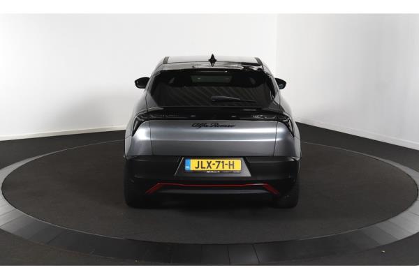 Alfa Romeo Junior Elettrica Veloce 54 kWh 281pk 2025 (Origineel-NL), JLX-71-H