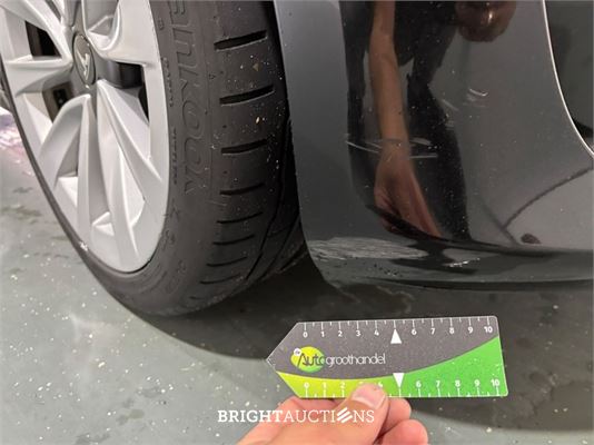 Tesla Model 3 Standard RWD Plus 60 kWh 238pk 2021 (Origineel-NL), L-975-NB