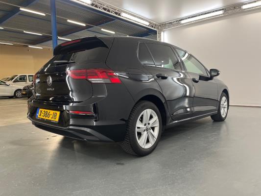 Volkswagen Golf life 81kW 1.0 110pk 2023 (Origineel-NL), X-386-JB