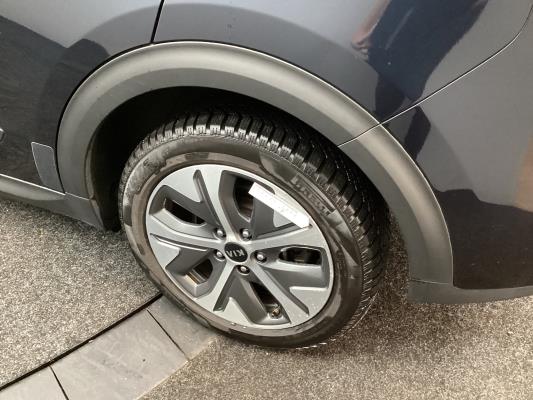 Kia Niro e- DynamicLine 39 kWh 136pk 2021 (Origineel-NL), L-297-DB