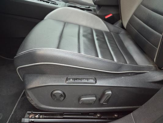 Volkswagen Golf eHybrid GTE 1.4 258pk 2021, HZJ-68-S