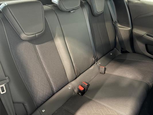 Opel Corsa-e Ultimate 1 fase 50 kWh 136pk 2021, P-698-HG