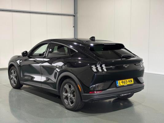 Ford Mustang Mach-E Extended RWD 98 kWh 286pk 2021 (Origineel-NL), L-965-HN