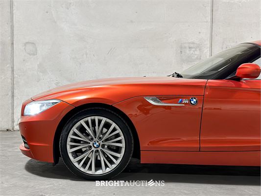 BMW Z4 Roadster sDrive18i Executive Design Pure Traction Uitvoering 156pk 2014 (Origineel-NL), 3-TRK-41 -67.534KM-
