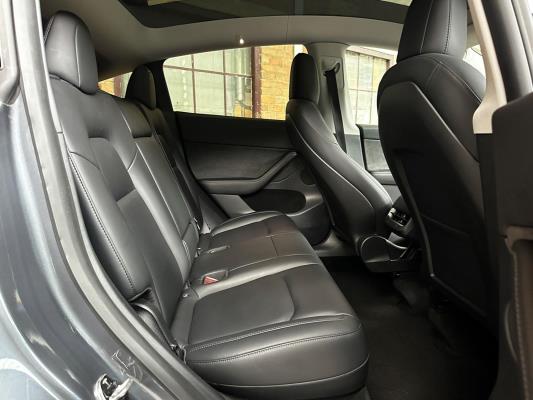 Tesla Model Y Max Range AWD 345pk 2022