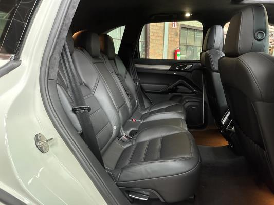 Porsche Cayenne Turbo 4.8 V8 500PK 2010 38.000KM!