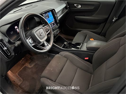 Volvo XC40 Single Motor Core 69 kWh 2024 (Origineel-NL), X-090-PJ