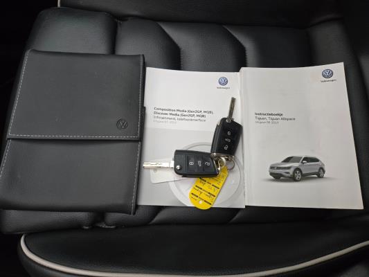 Volkswagen Tiguan Allspace Highline Business R 7p 1.5 TSI 150pk 2020 (Origineel-NL), H-537-PP