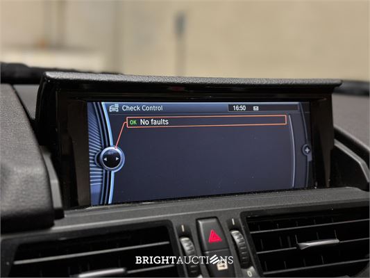 BMW Z4 Roadster sDrive18i Executive Design Pure Traction Uitvoering 156pk 2014 (Origineel-NL), 3-TRK-41 -67.534KM-
