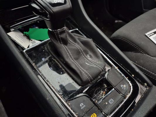 Škoda Karoq Sportline Business 1.5 TSI DSG 150pk 2022, S-582-JL