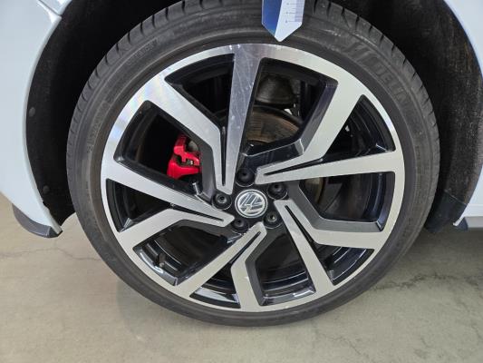 Volkswagen Polo GTI 2.0 TSI 200pk 2020, GKF-44-N