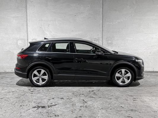 Audi Q4 e-tron 35 Edition 55 kWh 170pk 2022 (Origineel-NL), R-847-TD