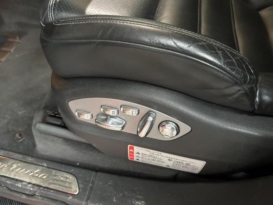 Porsche Cayenne Turbo 4.8 V8 500PK 2010 38.000KM!