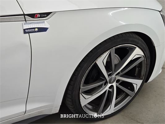 Audi A5 Coupé Design Pro Line Plus 3.0 TDI Quattro 218pk 2018, TR-982-T