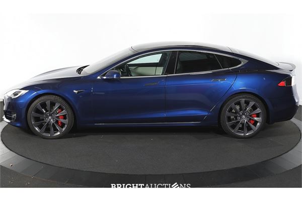 Tesla Model S Performance Ludicrous 2020 (Origineel-NL), J-620-LV