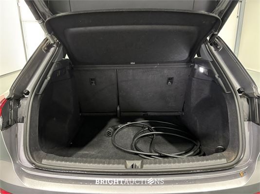 Audi Q4 40 Launch edition 77 kWh 204pk 2022 (Origineel-NL), P-005-KH
