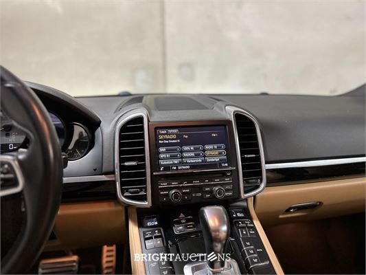 Porsche Cayenne 3.0 V6 S E-Hybrid 416pk 2014 (Origineel-NL), 1-ZDG-21
