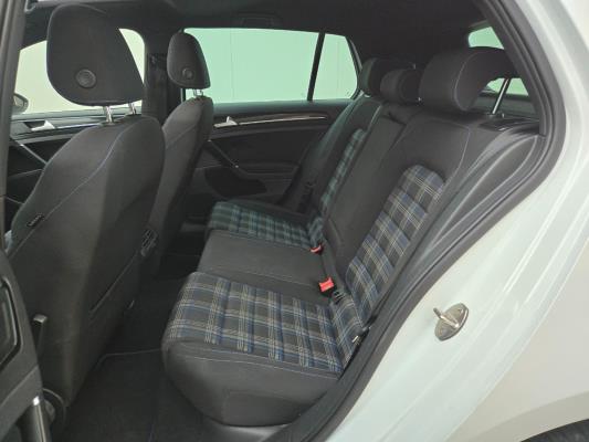 Volkswagen Golf GTE 1.4 TSI 150pk 2015 (Origineel-NL), HS-537-X