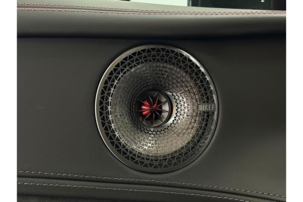 Lotus Eletre EDS 450 4WD 112 kWh 612pk 2023 (Origineel-NL), X-319-JJ