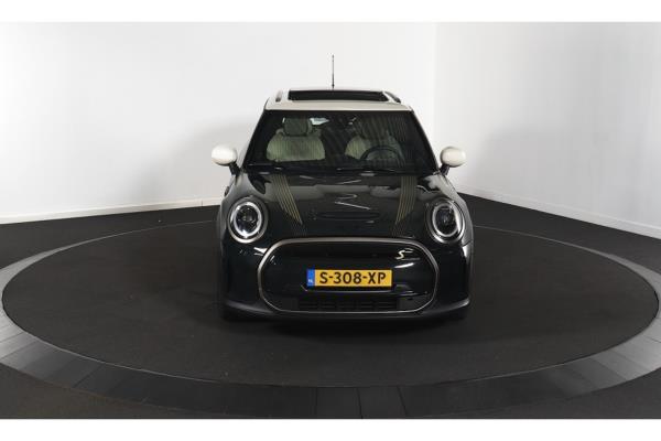 MINI Cooper Camden Plus Edition 33 kWh 184pk 2023 (Origineel-NL), S-308-XP