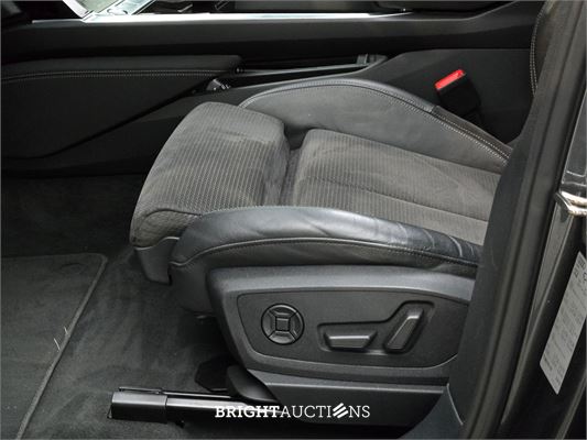 Audi e-tron 50 e-tron Launch edition Black Quattro 71 kWh 313pk 2019 (Origineel-NL), G-918-VX
