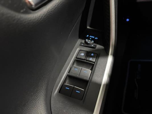 Toyota RAV4 Hybrid 2.5 AWD 352pk 2022 (Origineel-NL), P-221-SF