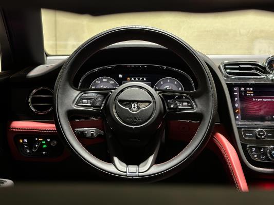 Bentley Bentayga 4.0 V8 S 549pk 2022 (Origineel-NL), P-719-VF