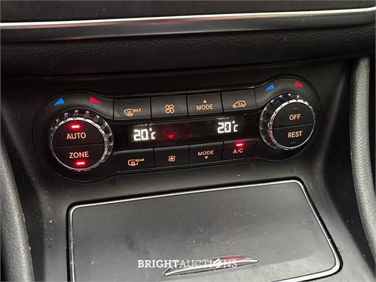 Mercedes-Benz GLA200 Premium Plus 157pk 2018 (Origineel-NL) GLA-Klasse, TS-806-X