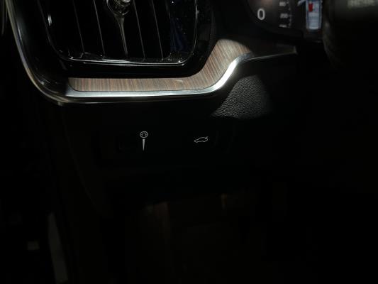 Volvo V60 Cross country Soft Hybride 2.0 B5 AWD pro 261pk 2020 (Origineel-NL), J-188-VT