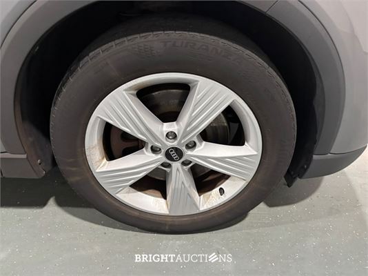 Audi Q4 40 Launch edition 77 kWh 204pk 2022 (Origineel-NL), P-005-KH