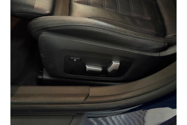 BMW 320e Business Edition Plus 276pk 2022 (Origineel-NL) 3-Serie, P-004-RS