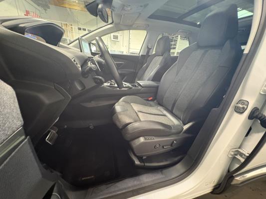 Peugeot 3008 Blue Lease Premium Avantage 1.2 PureTech 131pk 2020 (Origineel-NL), J-419-BZ