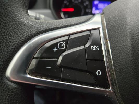 Dacia Duster SCe Comfort 1.6 114pk 2019 (Origineel-NL), XT-931-R