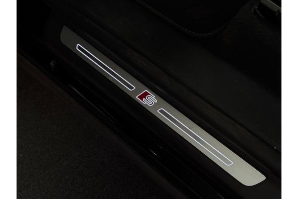 Audi SQ8 4.0 TFSI Quattro 507pk 2022, R-387-PH
