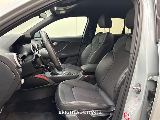 Audi Q2 35 S Edition TFSI 150pk 2022 (Origineel-NL), R-815-HB