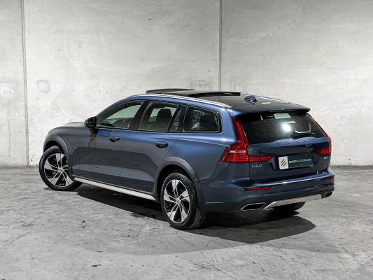 Volvo V60 Cross country Soft Hybride 2.0 B5 AWD pro 261pk 2020 (Origineel-NL), J-188-VT